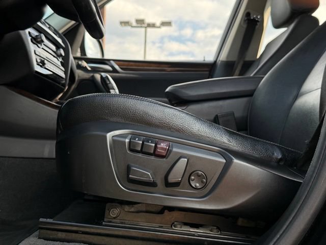 Used 2017 BMW X3 xDrive28i AWD/4WD image 31