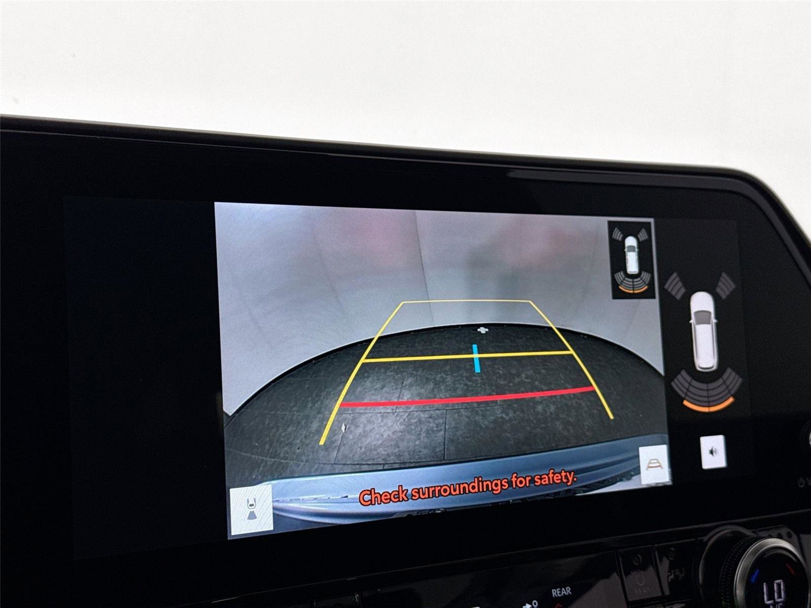 Used 2023 Toyota Highlander Limited AWD/4WD image 24