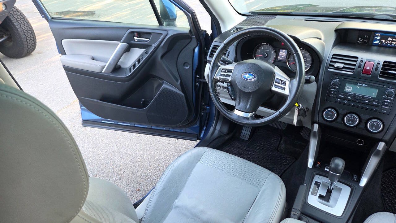 Used 2014 Subaru Forester 2.5i Limited AWD/4WD image 35