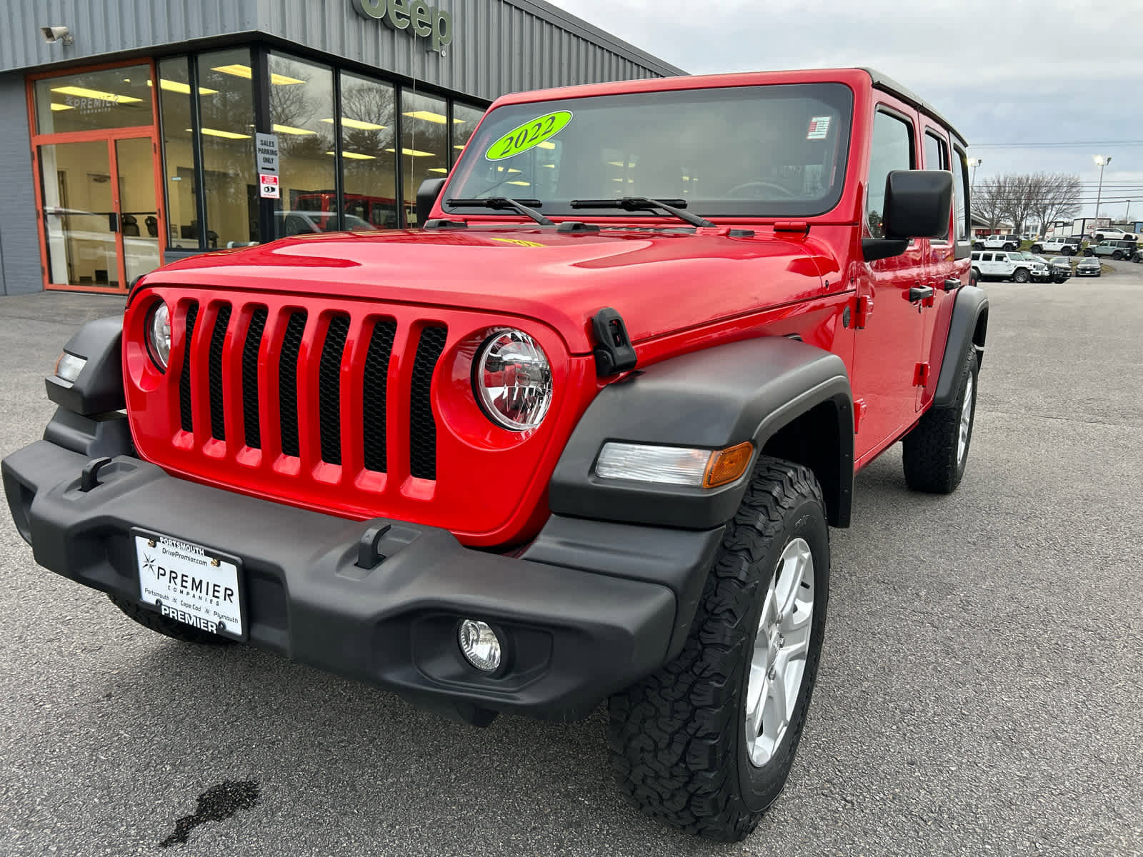 Used 2022 Jeep Wrangler Unlimited Sport AWD/4WD image 12