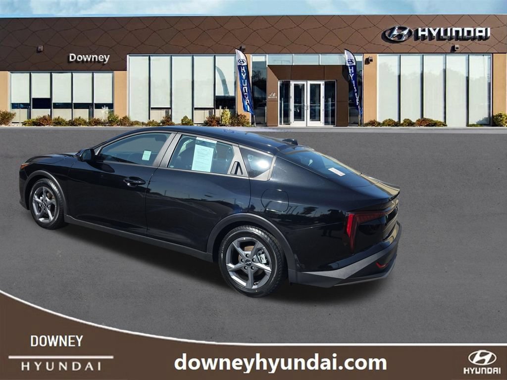 Used 2025 Kia K4 FWD image 3