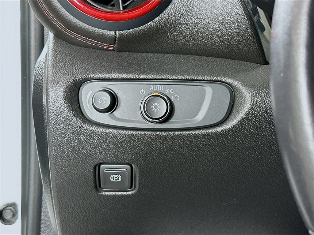 Used 2022 Chevrolet Blazer RS image 10