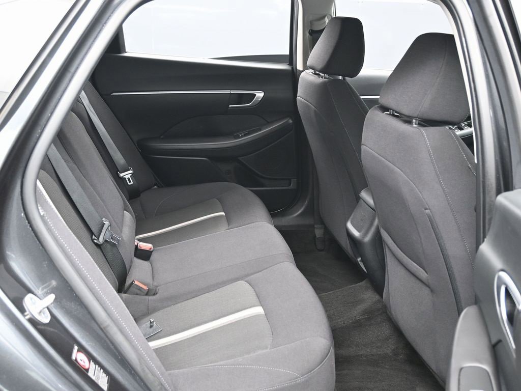 Used 2023 Hyundai Sonata SEL w/ Preferred Accessory Package image 32