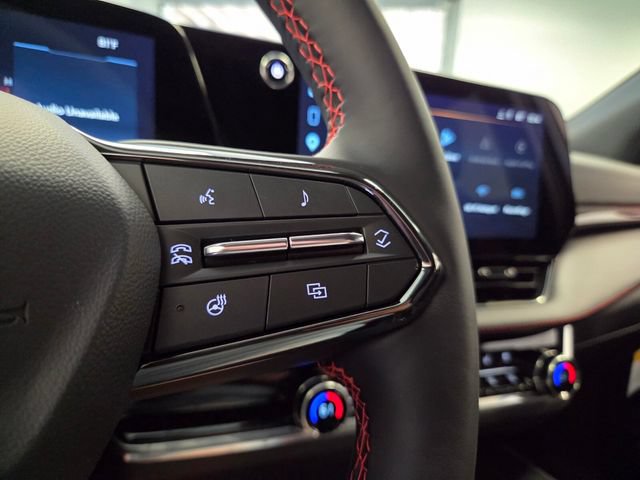 Used 2027 Chevrolet Equinox RS w/ Safety and Technology Package FWD image 25