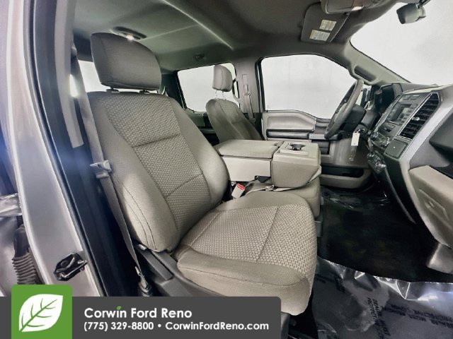 Used 2015 Ford F150 XLT AWD/4WD image 26