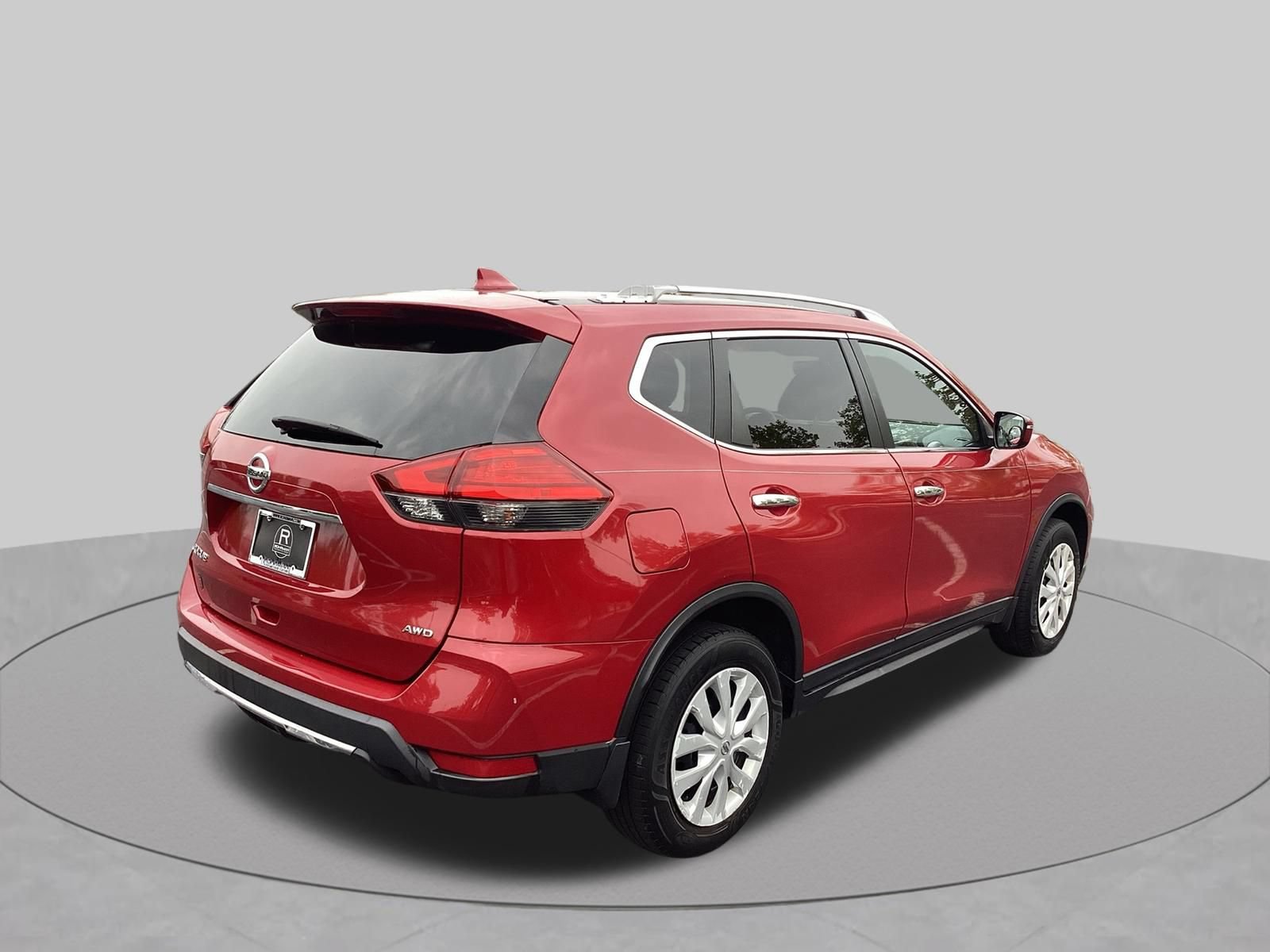 Used 2017 Nissan Rogue S w/ S Appearance Package AWD/4WD image 14