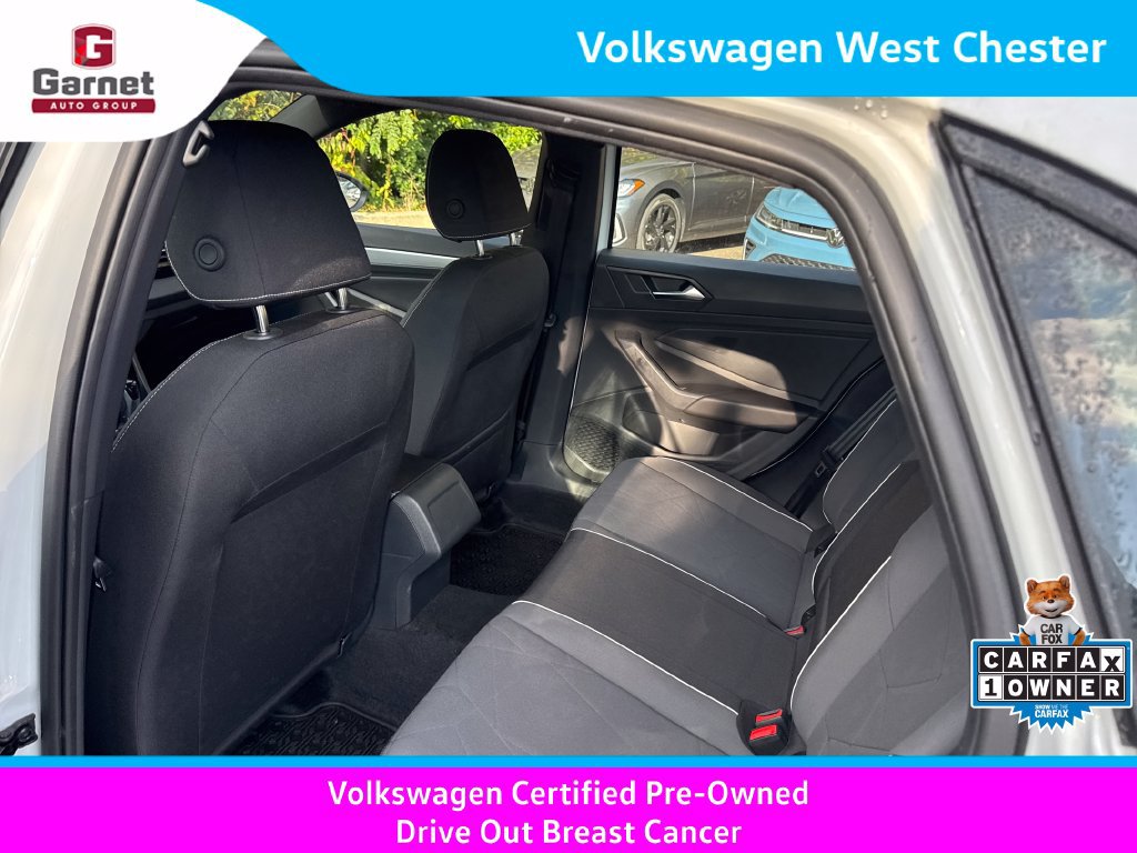 Used 2025 Volkswagen Jetta Sport FWD image 13