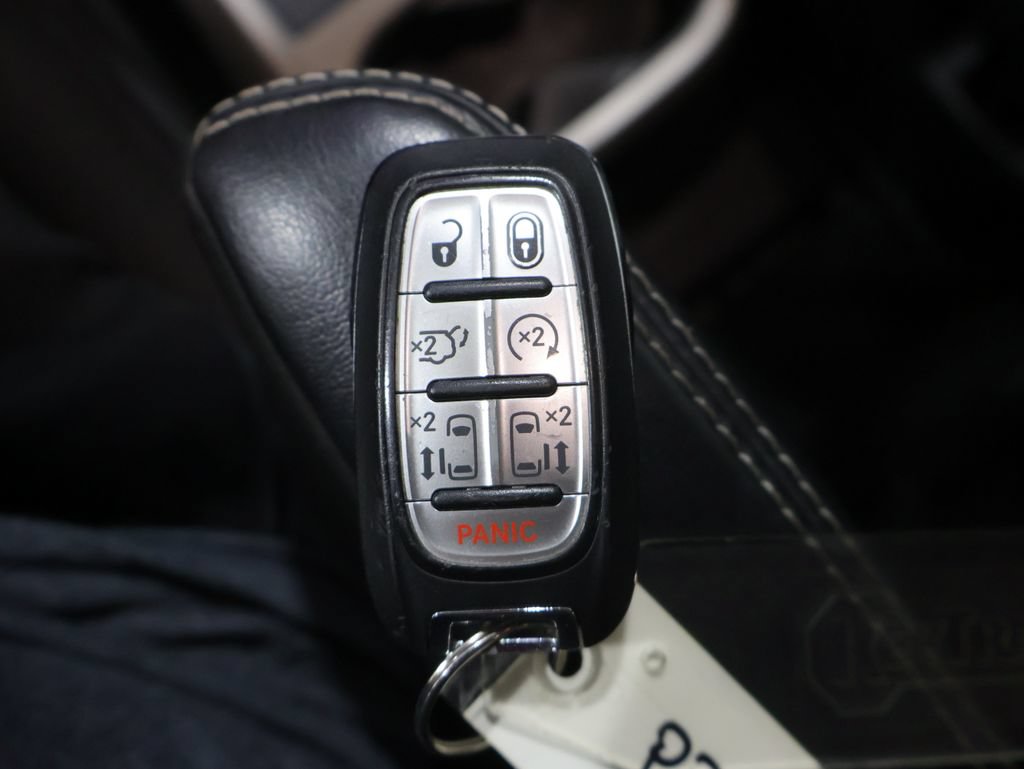 Certified 2023 Chrysler Voyager LX FWD image 28