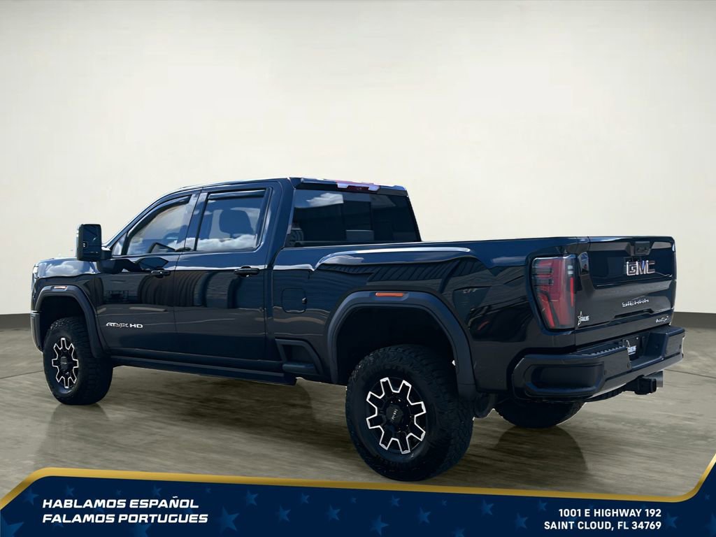 Used 2024 GMC Sierra 2500 AT4X AWD/4WD image 4