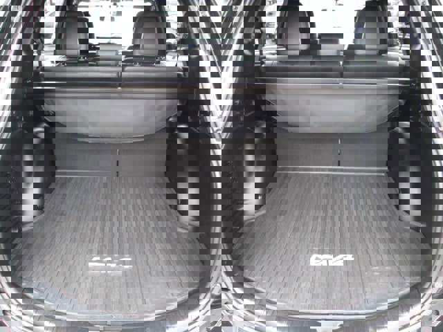 Used 2016 Toyota RAV4 SE image 12