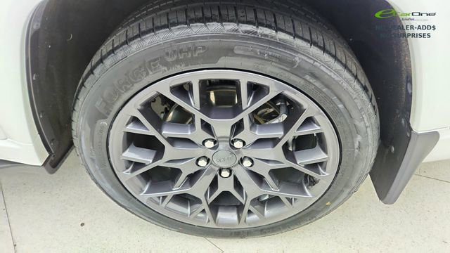 Used 2023 Jeep Grand Cherokee L Summit AWD/4WD image 61