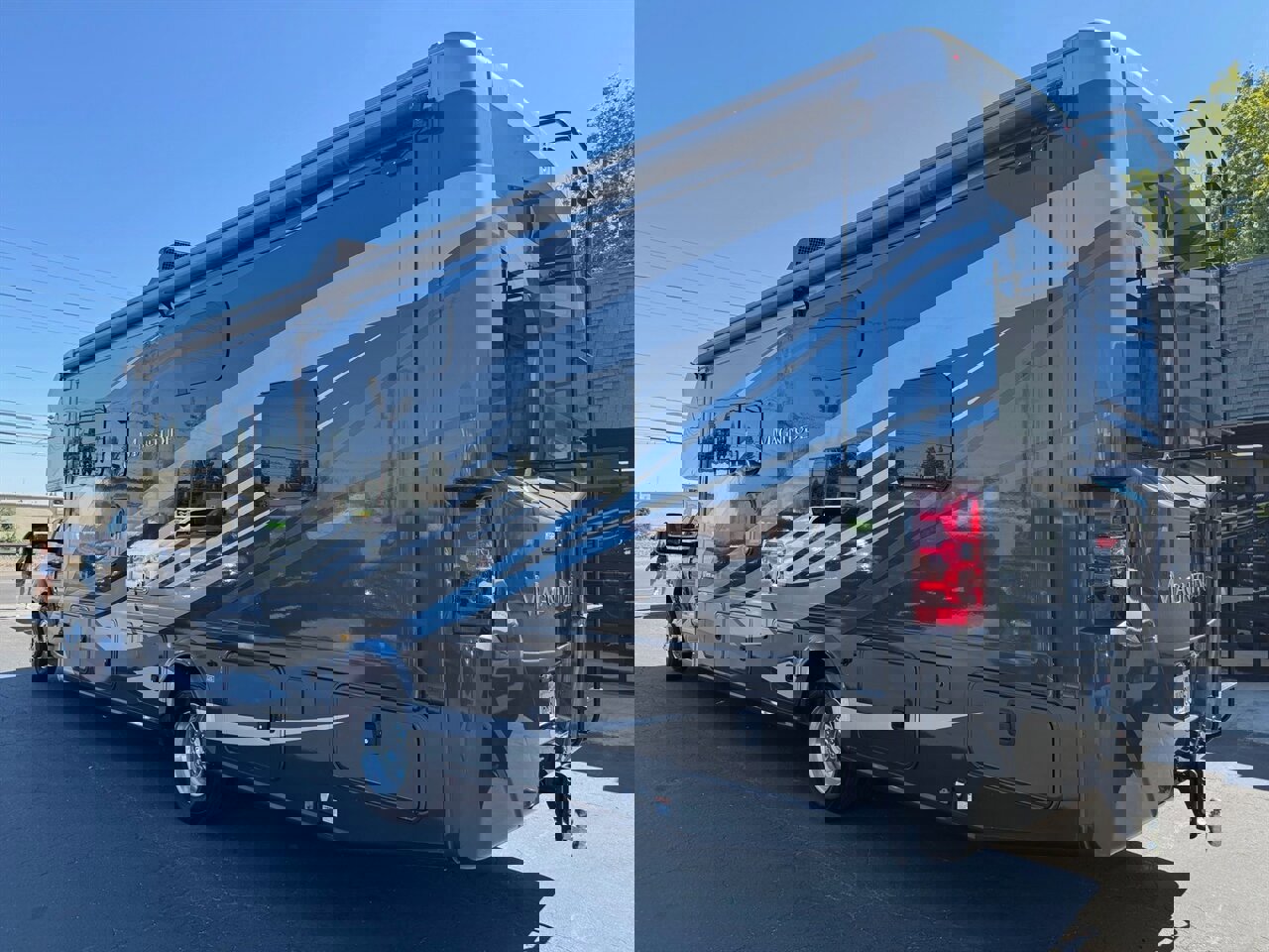 Used 2020 Ford F550 4x4 Regular Cab Super Duty w/ XLT Value Package image 5