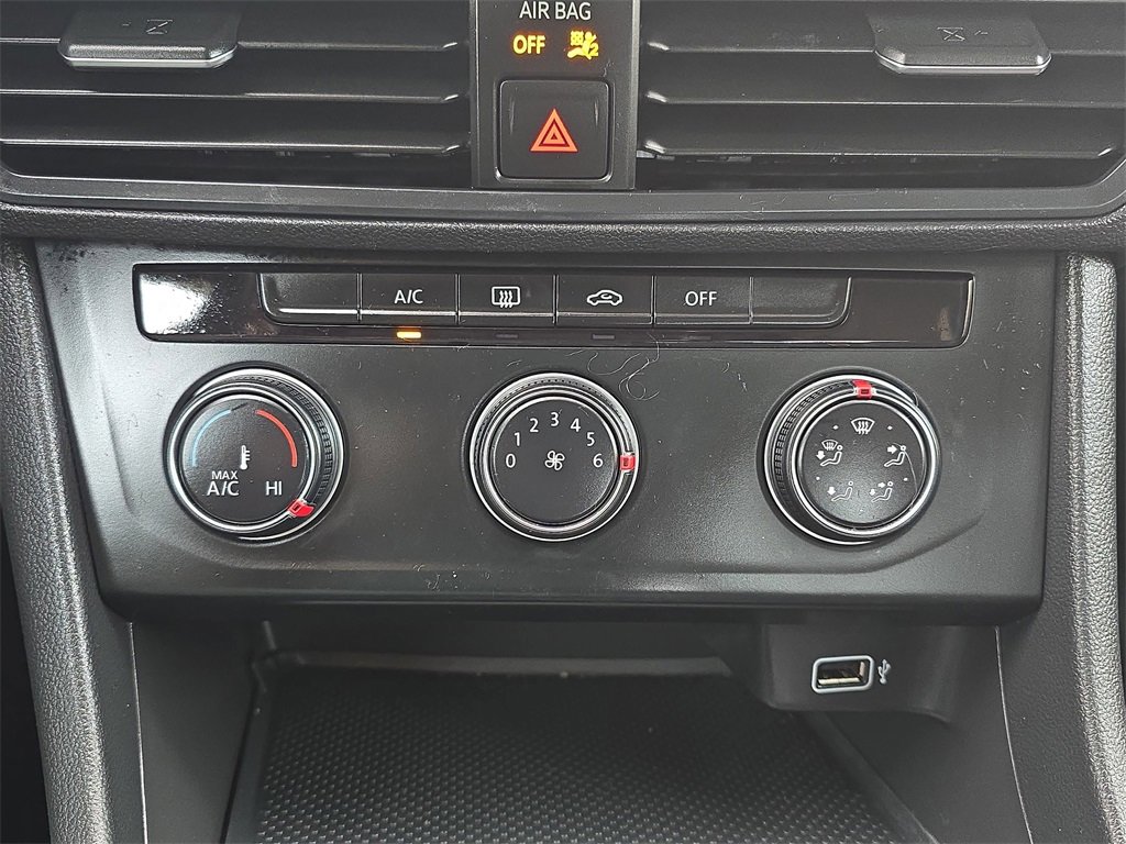 Used 2019 Volkswagen Jetta S w/ Driver Assistance Package image 23