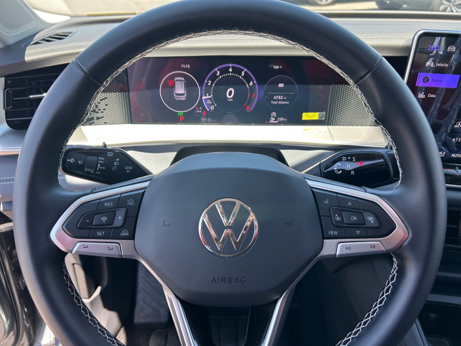 Used 2026 Volkswagen Tiguan SE FWD image 9