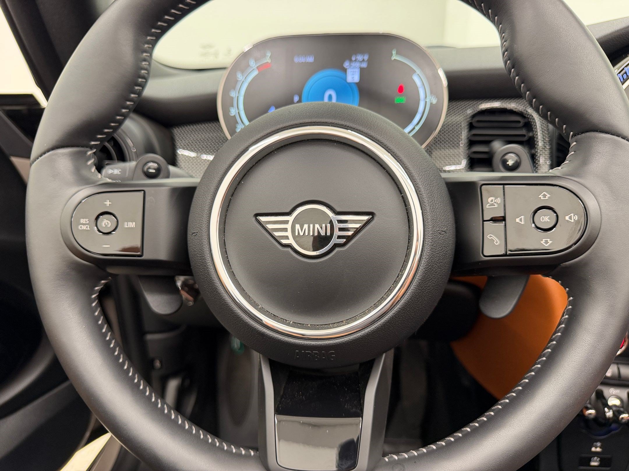 Certified 2023 MINI Cooper S FWD image 11