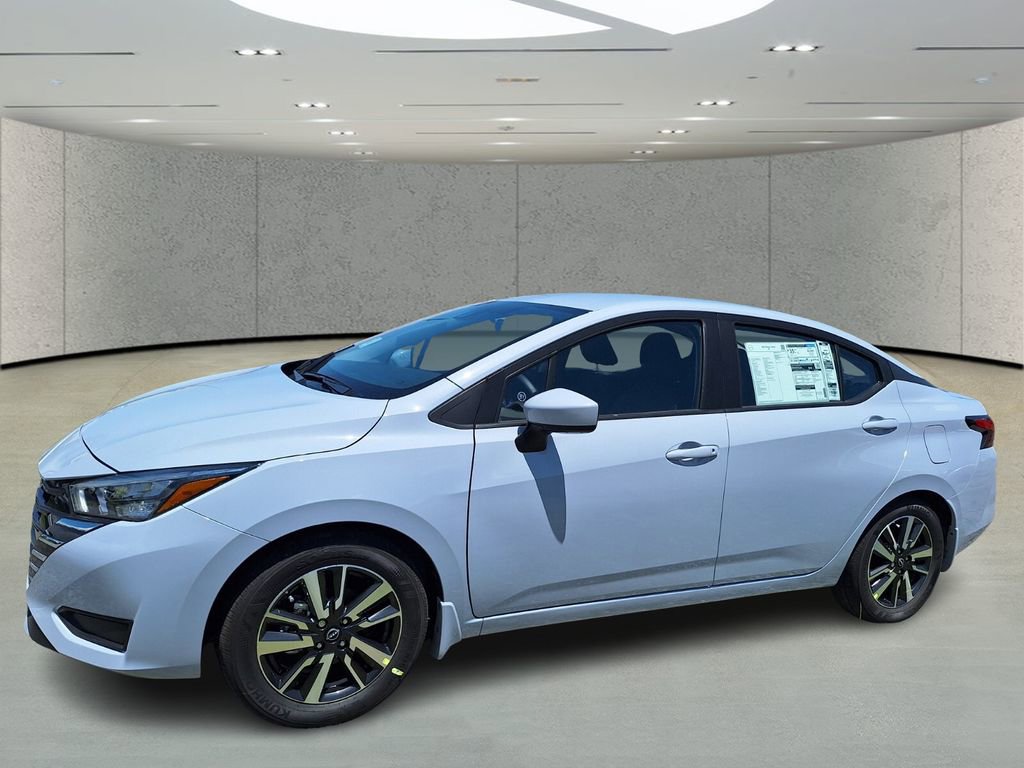 New 2025 Nissan Versa SV w/ Trunk Package