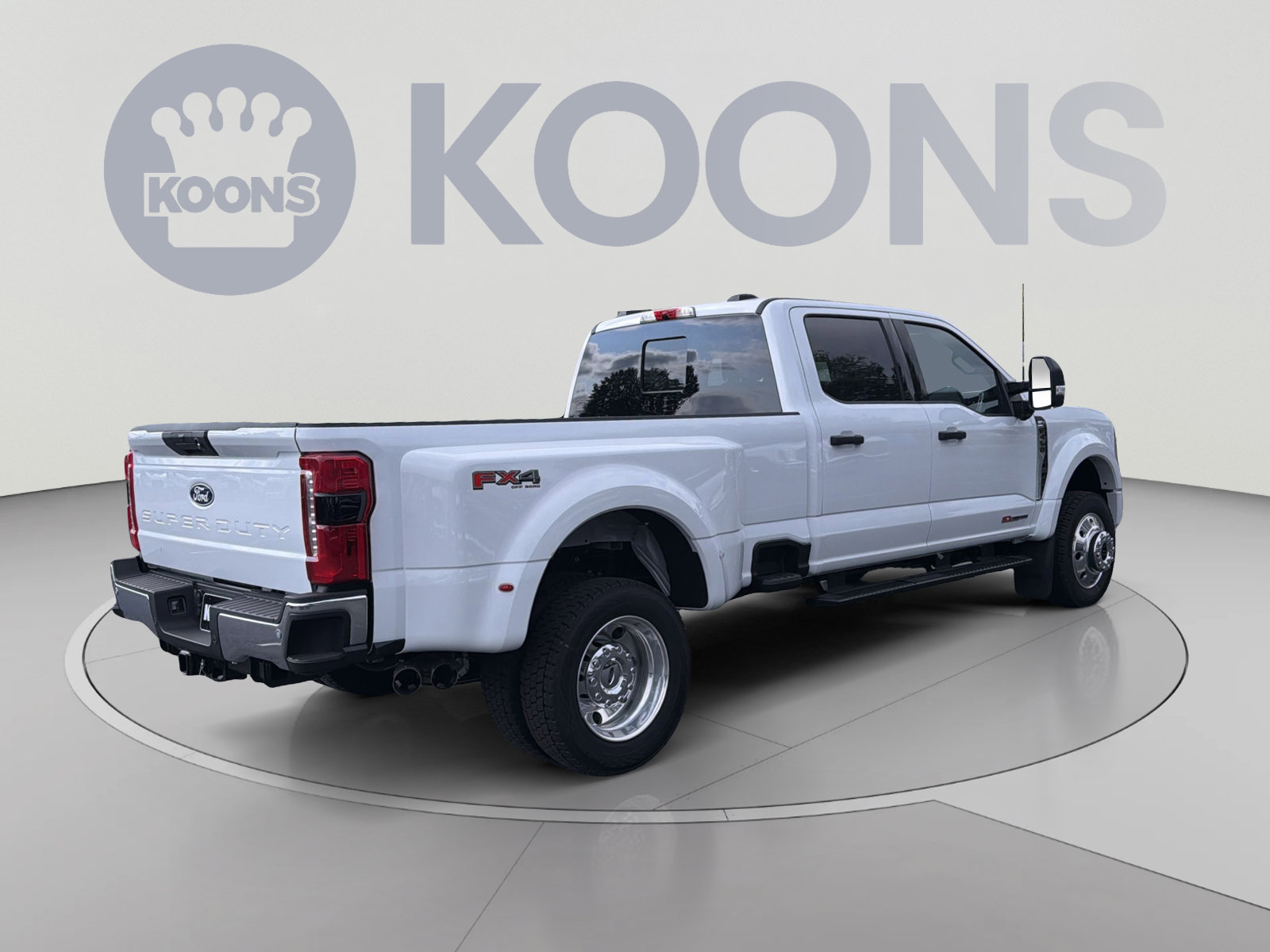 New 2027 Ford F450 XLT w/ 360-Degree Camera Package AWD/4WD image 7