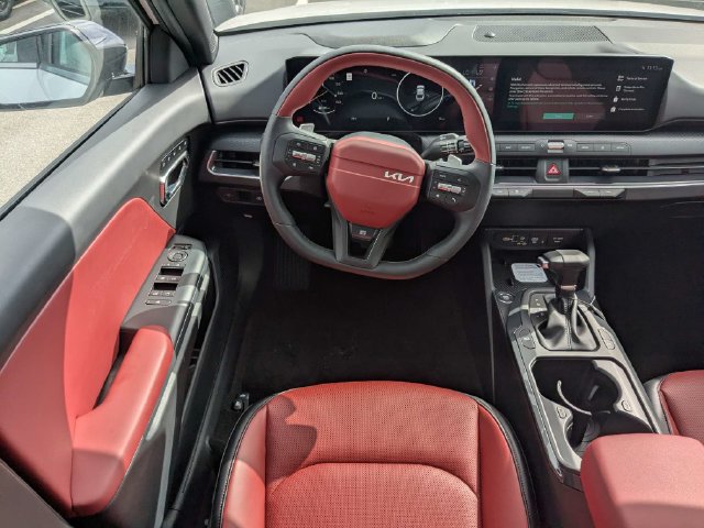 New 2026 Kia K4 GT-Line w/ GT-Line Premium Package FWD image 15
