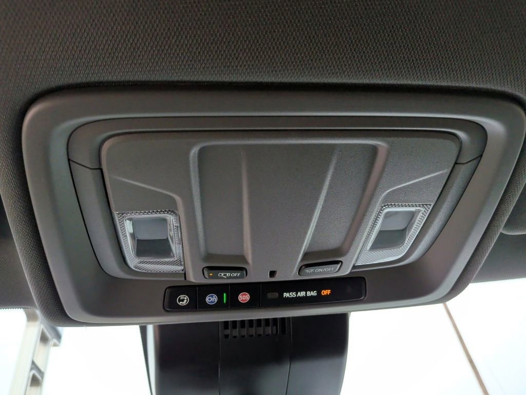 New 2025 Chevrolet Silverado 1500 Custom image 19