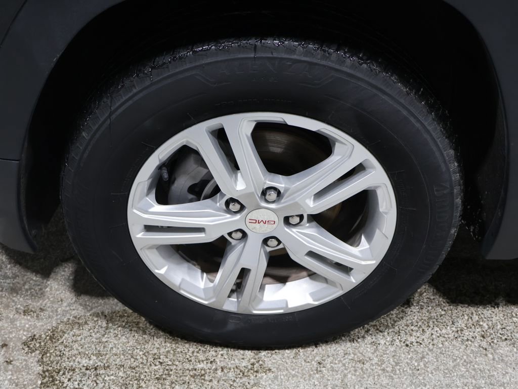 Used 2024 GMC Terrain SLE image 7
