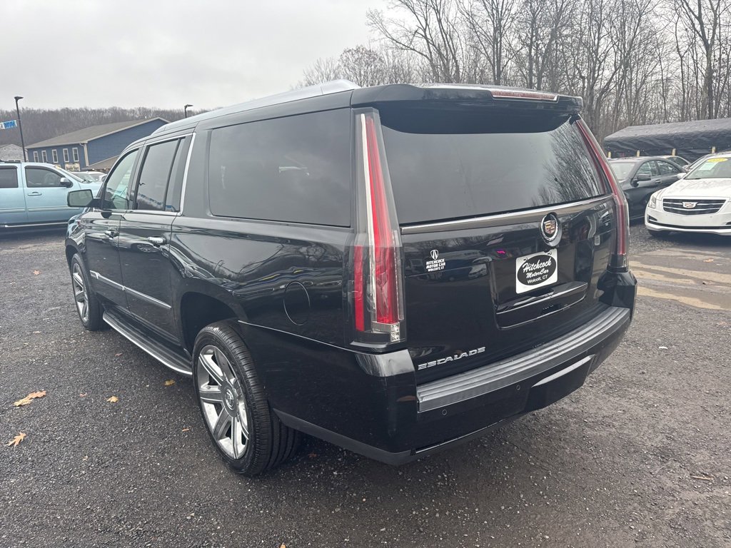 Used 2015 Cadillac Escalade ESV Luxury image 15