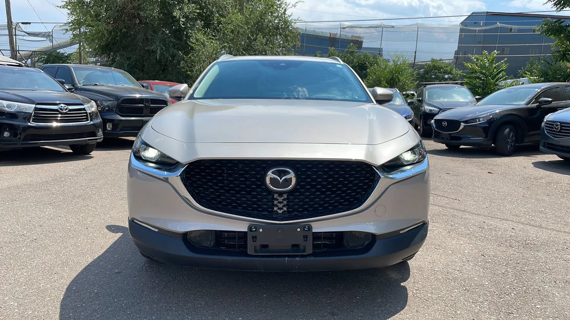 Used 2023 MAZDA CX-30 AWD 2.5 S w/ Premium Package image 3