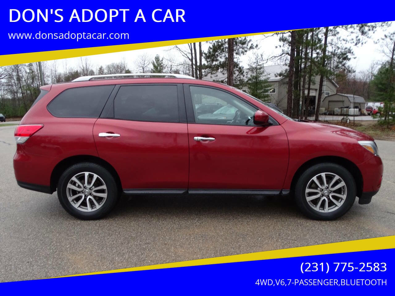 Used 2015 Nissan Pathfinder SV image 1