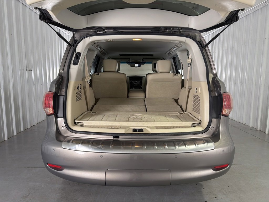 Used 2016 INFINITI QX80 Luxe w/ 22" Wheel Package image 9