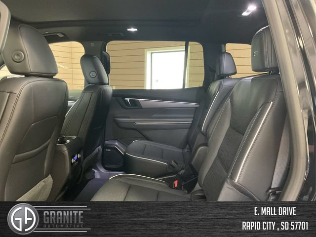 New 2026 Buick Enclave Sport Touring w/ Super Cruise Package AWD/4WD image 11
