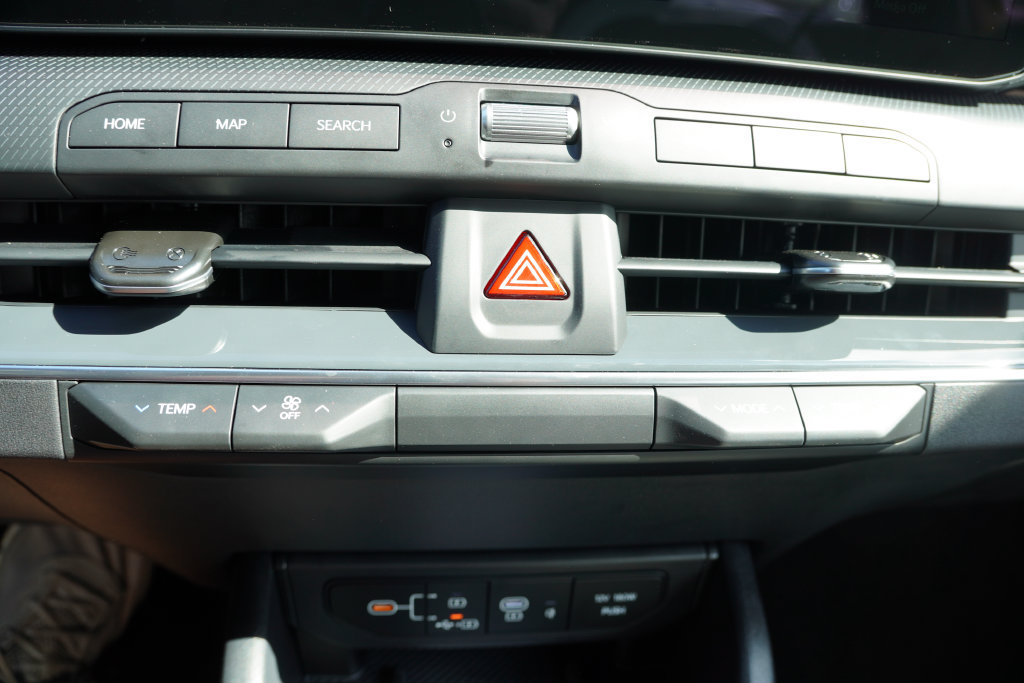 New 2026 Kia K4 GT-Line Turbo FWD image 17