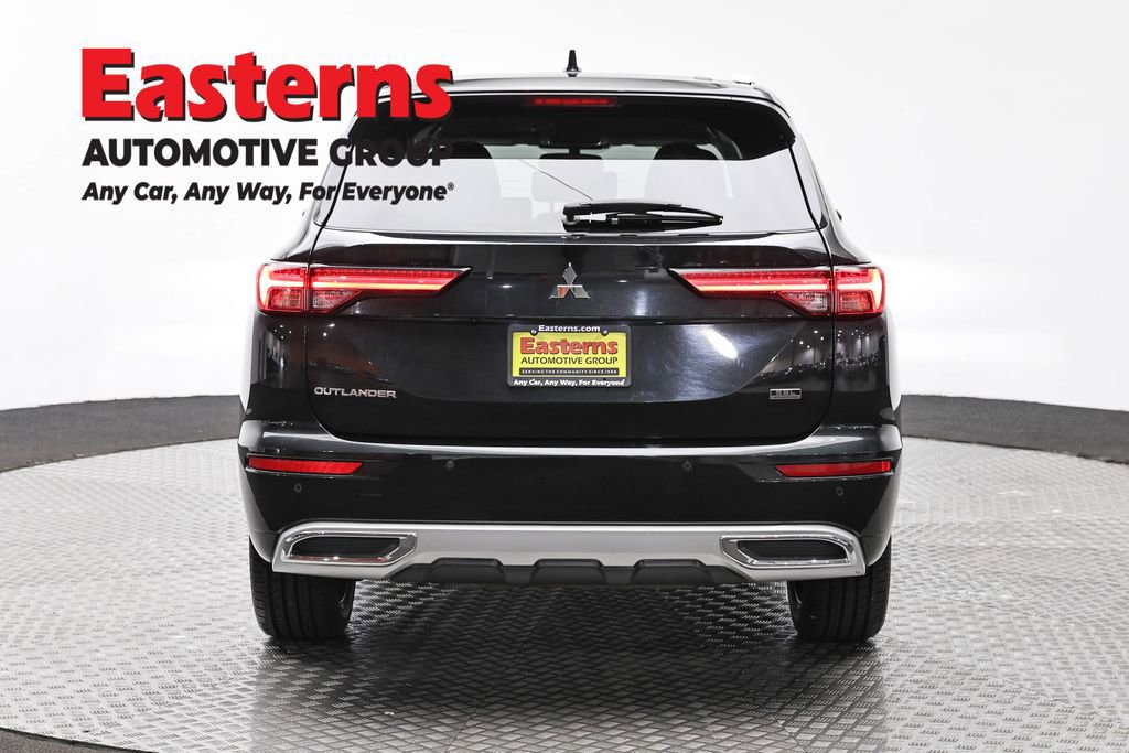 Used 2022 Mitsubishi Outlander SEL AWD/4WD image 6