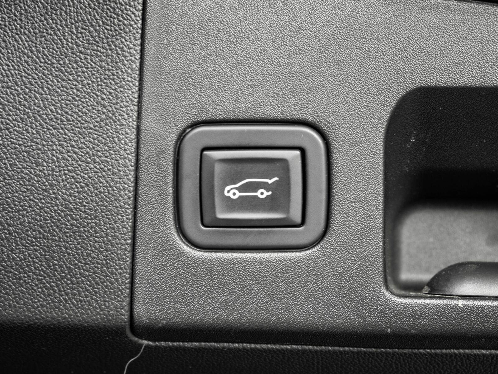 Used 2019 Cadillac XT5 Premium Luxury AWD/4WD image 31