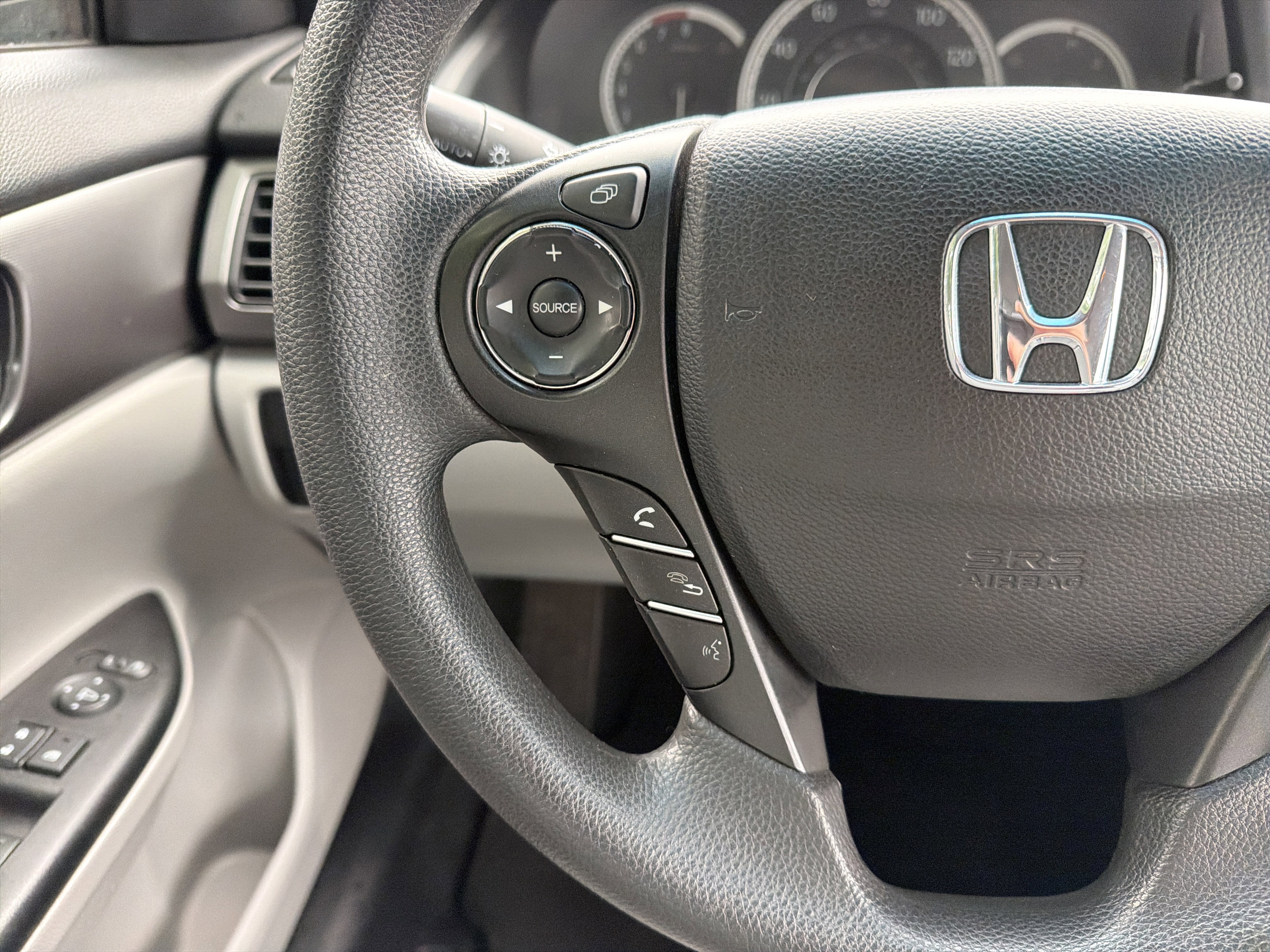 Used 2014 Honda Accord LX image 19