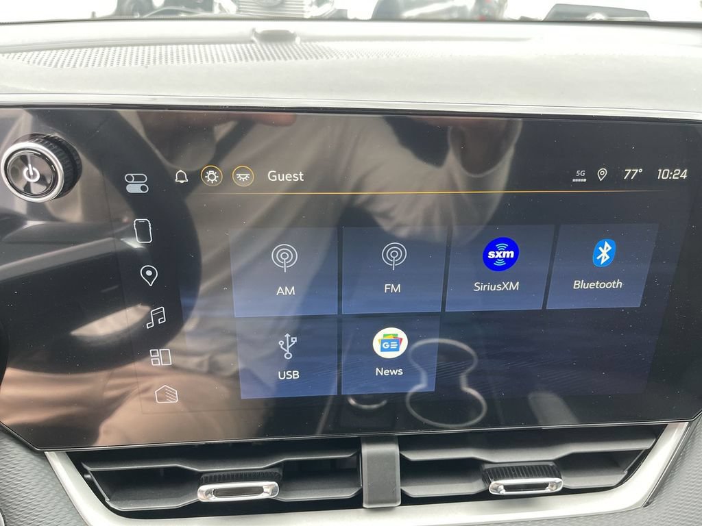 New 2026 Chevrolet Equinox LT w/ LPO, Floor Liner Package FWD image 16