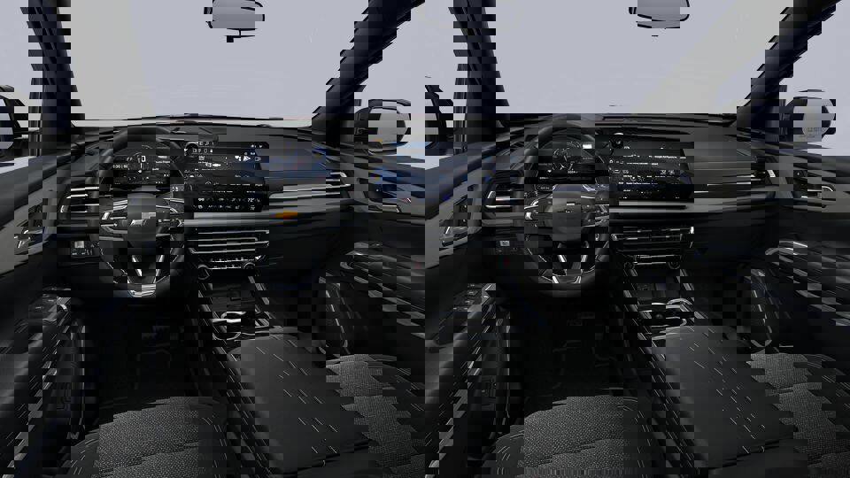 New 2025 Chevrolet Traverse LT image 32