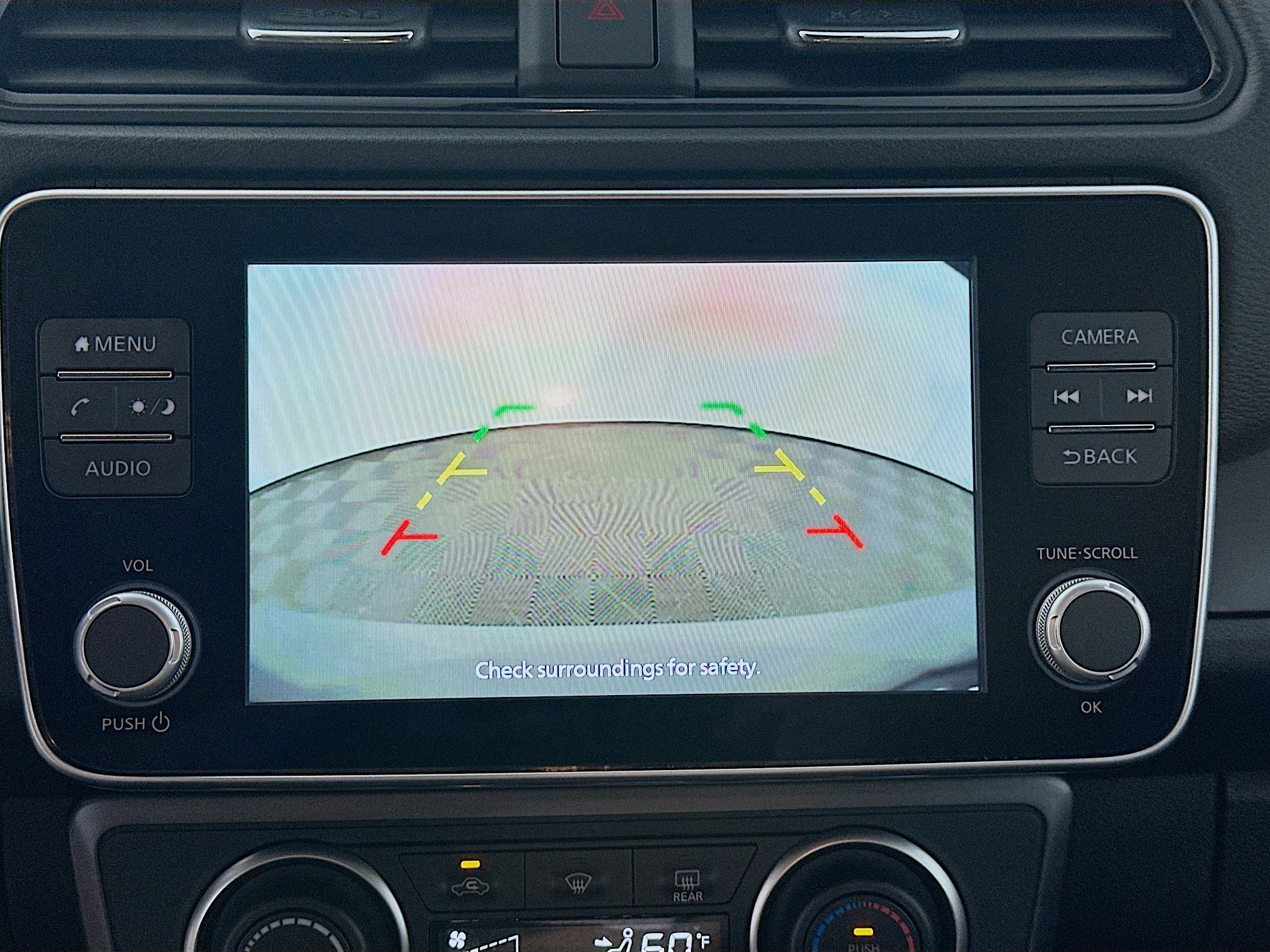 Used 2025 Nissan Leaf S image 22