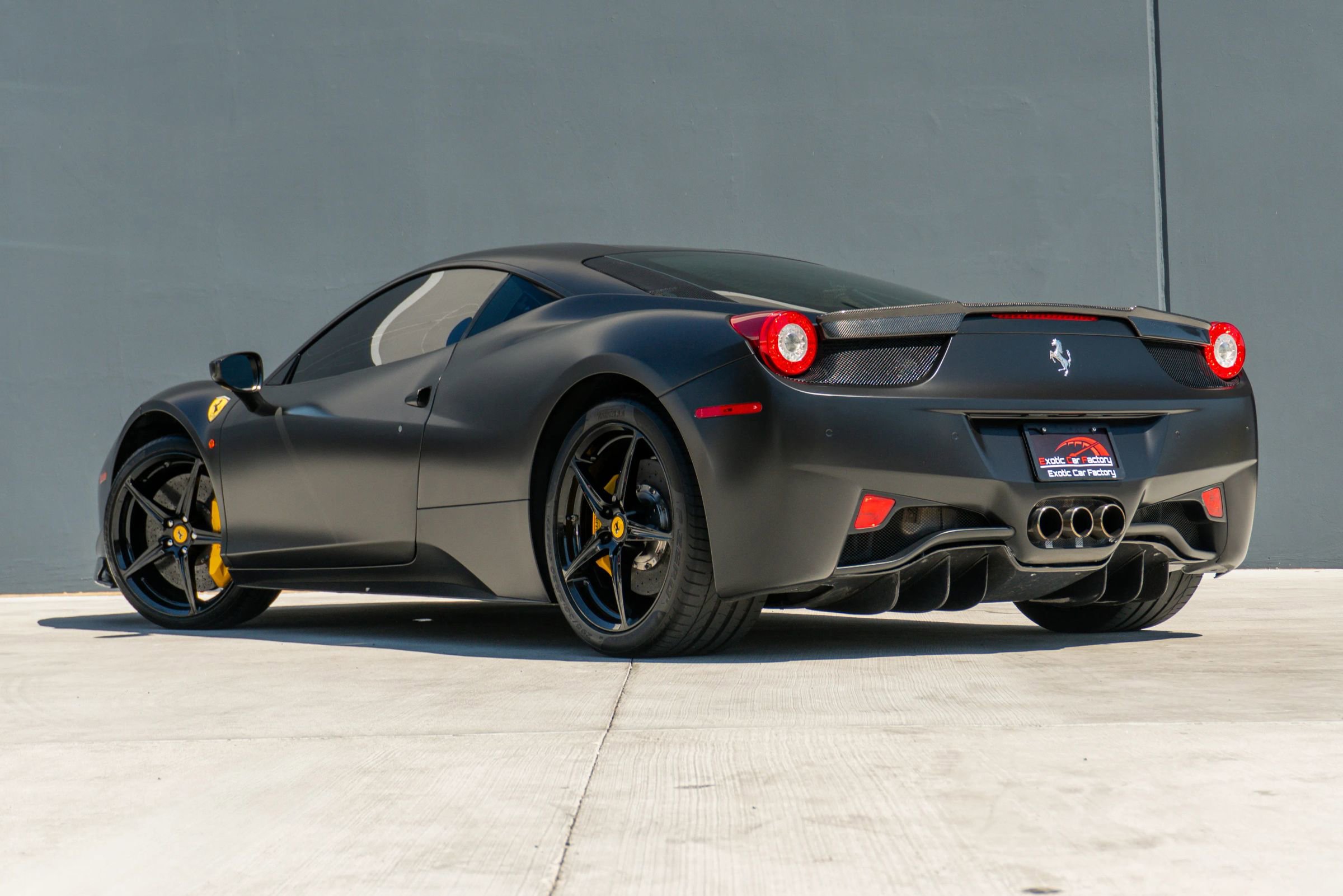 Used 2012 Ferrari 458 Italia Coupe image 9