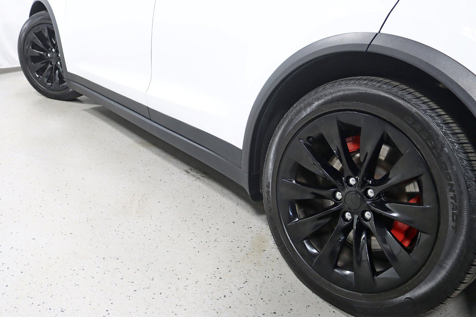 Used 2016 Tesla Model X AWD/4WD image 13