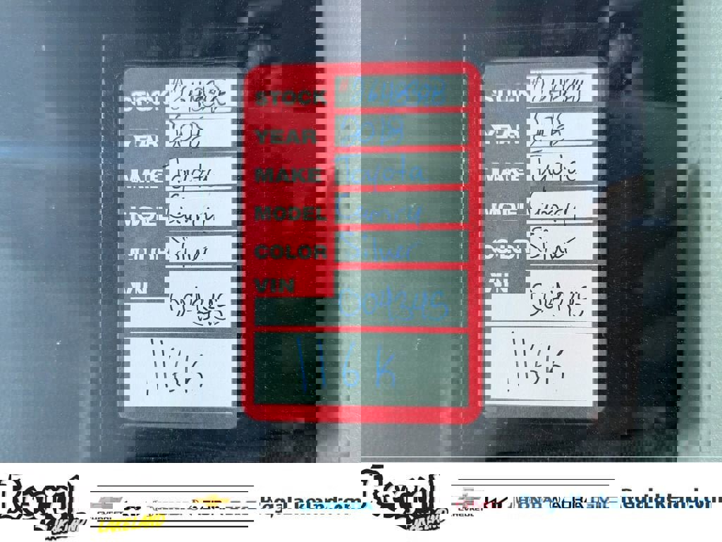 Used 2018 Toyota Camry SE image 10