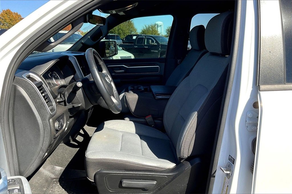 Used 2022 RAM 1500 Big Horn w/ Level 1 Safety Group image 24