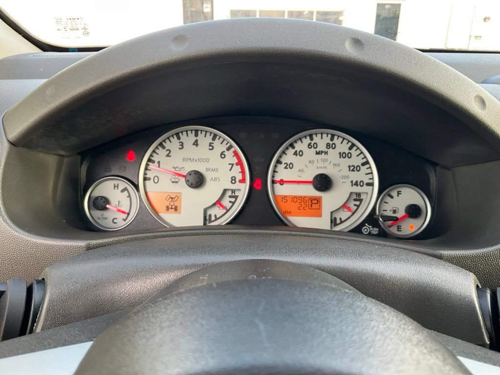 Used 2017 Nissan Frontier PRO-4X AWD/4WD image 12