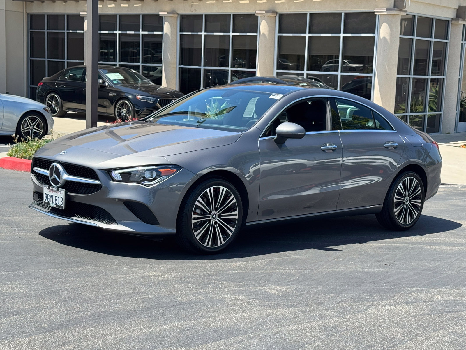 Used 2023 Mercedes-Benz CLA 250 image 4