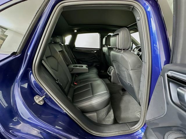 Used 2024 Porsche Macan S AWD/4WD image 29