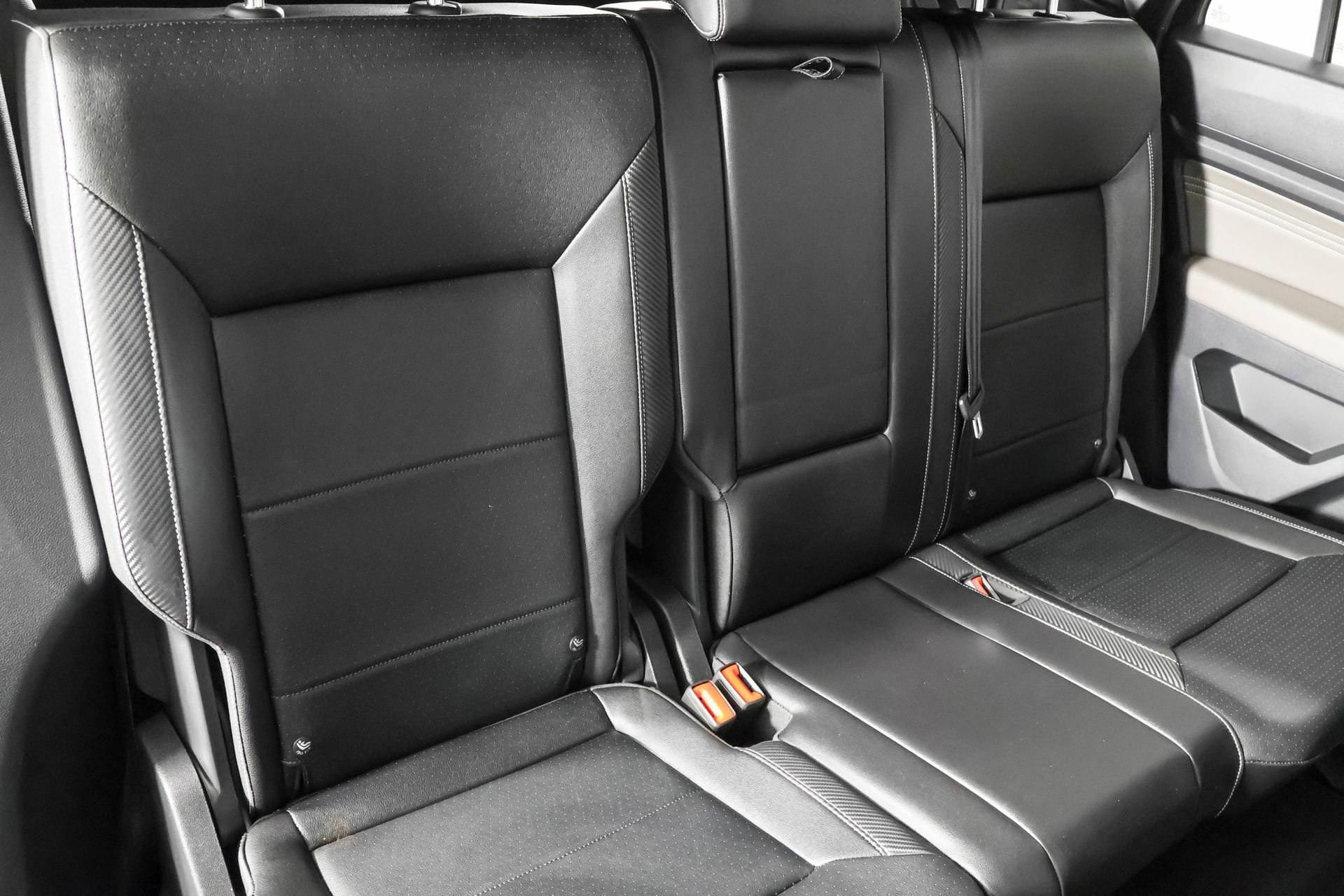 Used 2023 Volkswagen Atlas Cross Sport SE w/ Black Wheel Package AWD/4WD image 41