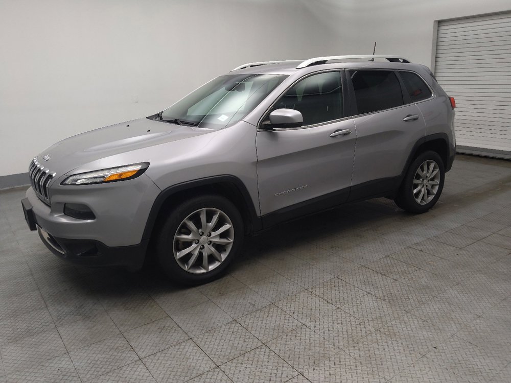 Used 2018 Jeep Cherokee Limited FWD image 2