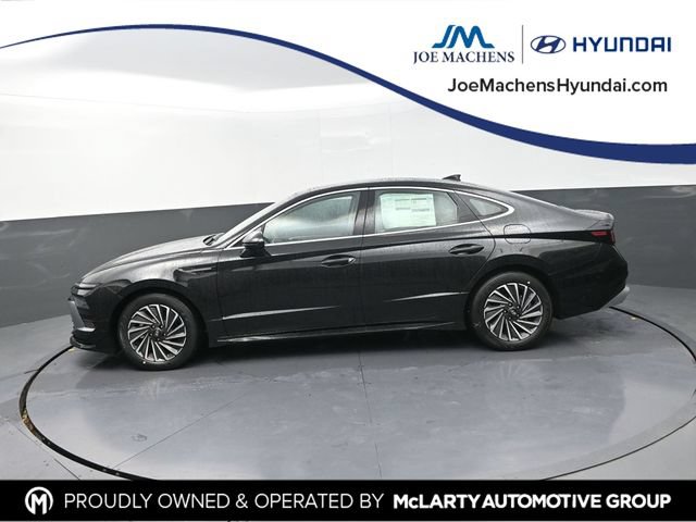 New 2026 Hyundai Sonata SEL FWD image 1