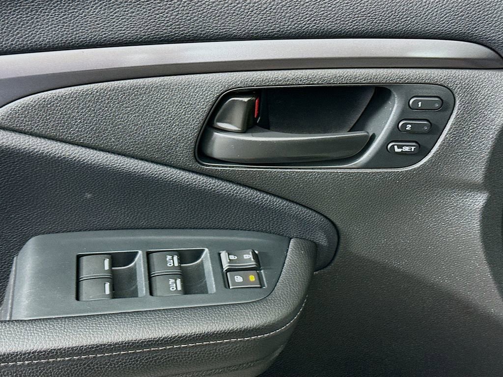 Used 2022 Honda Passport EX-L image 18