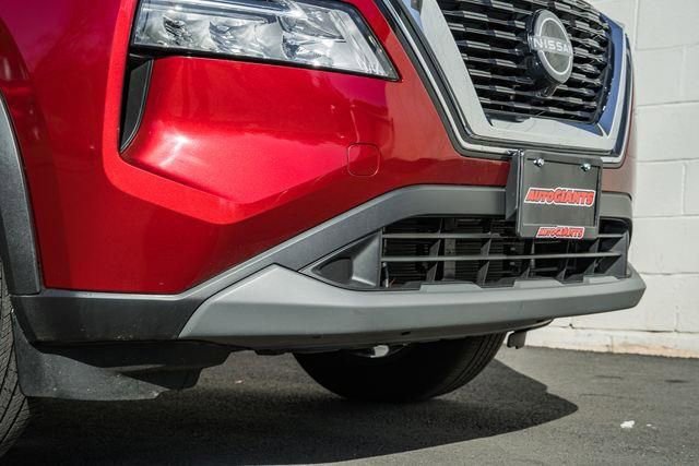Used 2022 Nissan Rogue SV w/ SV Premium Package image 12
