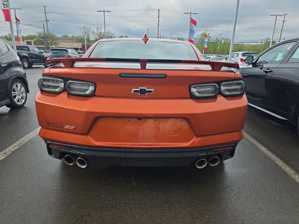 Used 2023 Chevrolet Camaro SS RWD image 6