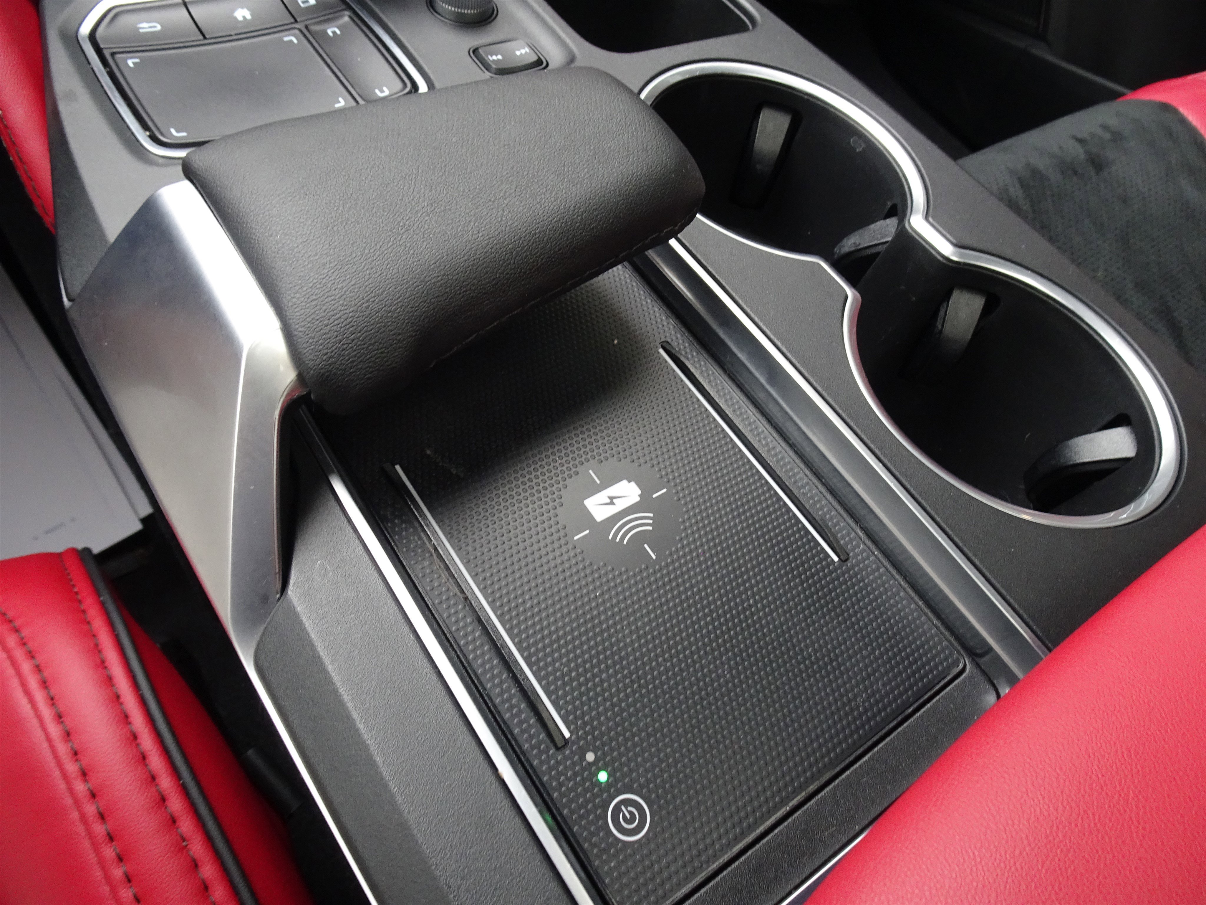 Used 2024 Acura MDX A-Spec image 17